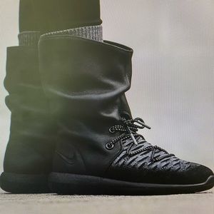Nike Flyknit Sneaker Boots